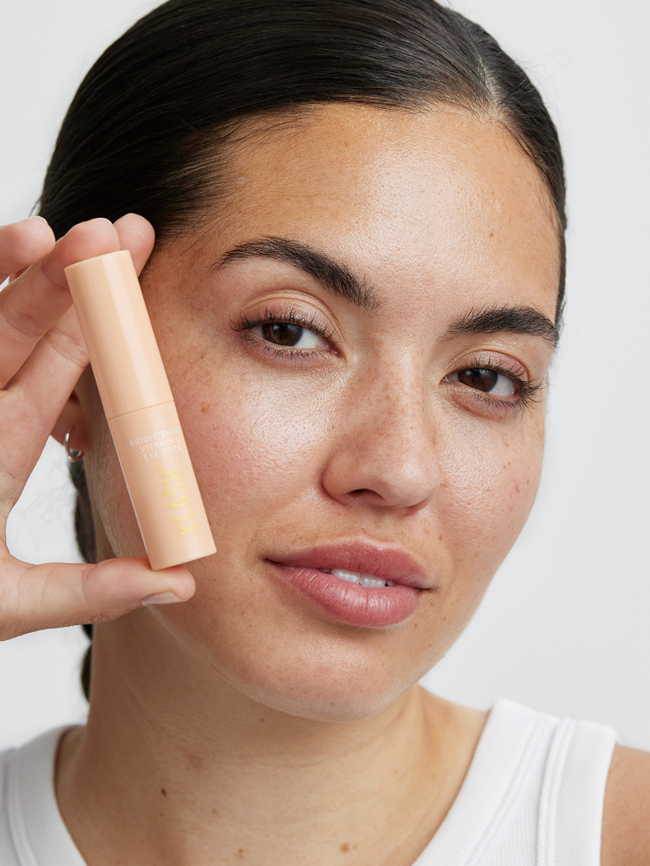 Contorno de Ojos en Stick Vit C Brightening - Xlash
